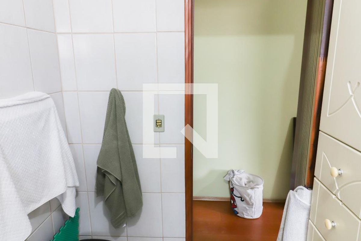 Casa, 3 quartos, 280 m² - Foto 30