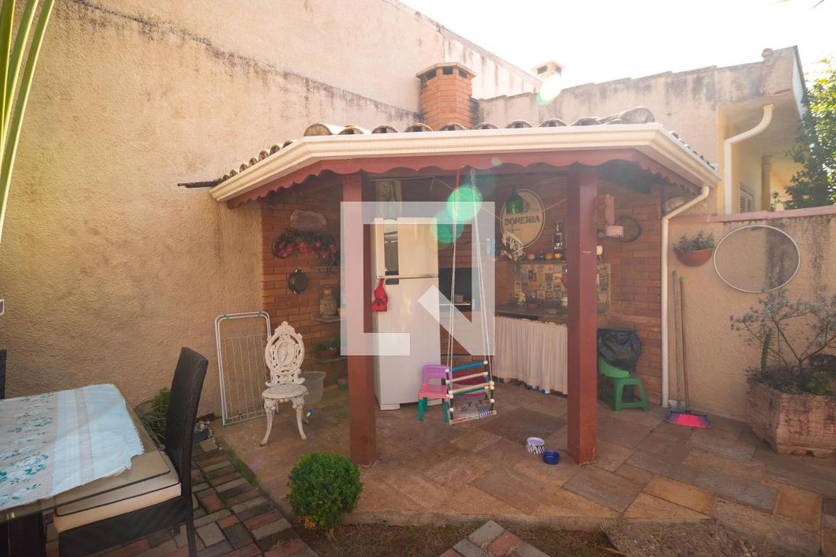 Casa à Venda - Taquaral, 3 Quartos,  350 m2 em , Campinas - sp | SoloBR