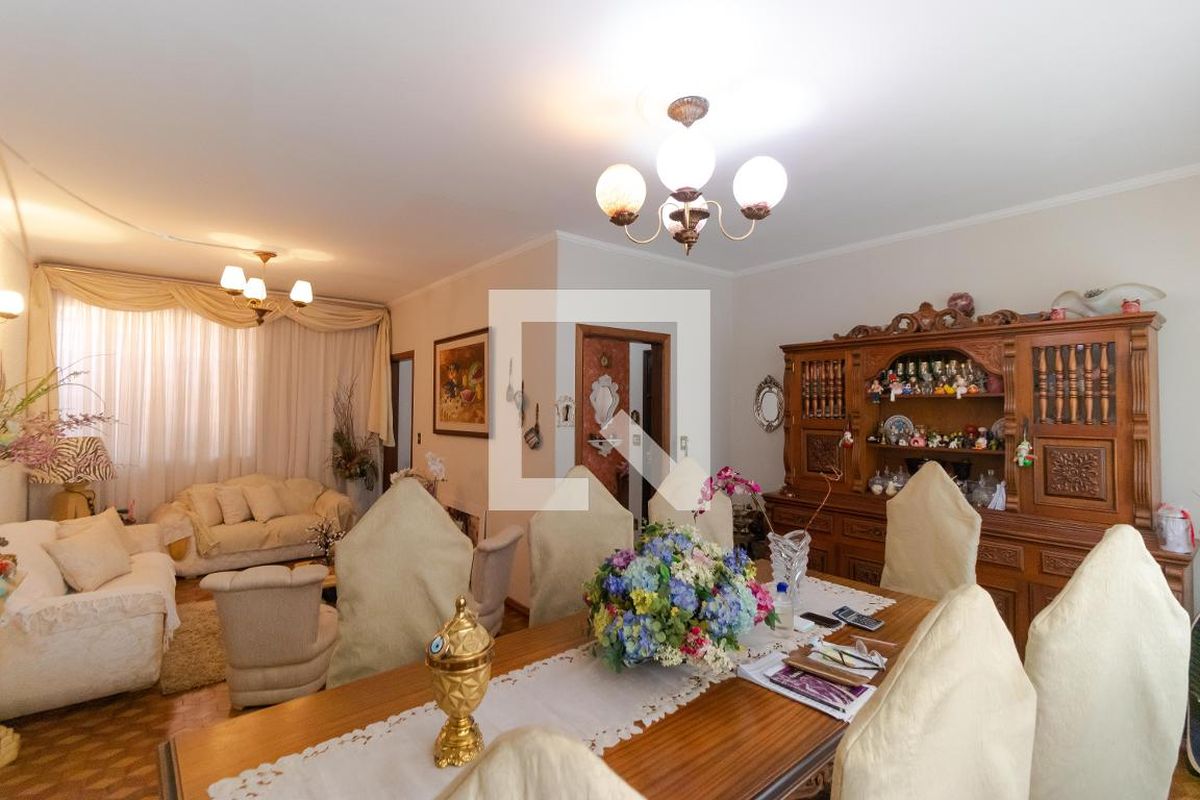 Casa à Venda - Taquaral, 3 Quartos,  350 m2 em , Campinas - sp | SoloBR