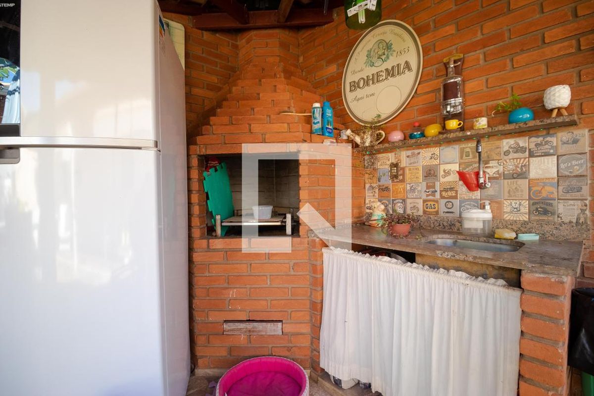 Casa à Venda - Taquaral, 3 Quartos,  350 m2 em , Campinas - sp | SoloBR