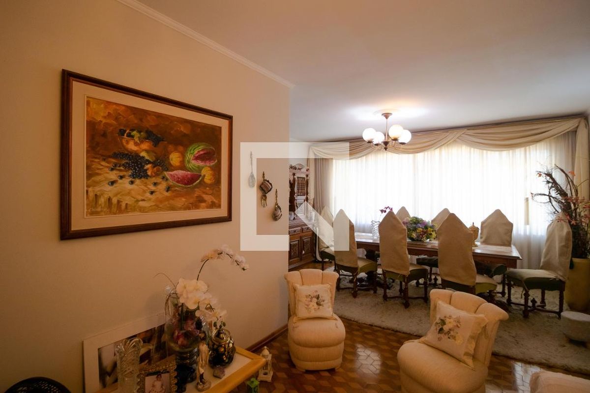 Casa à Venda - Taquaral, 3 Quartos,  350 m2 em , Campinas - sp | SoloBR