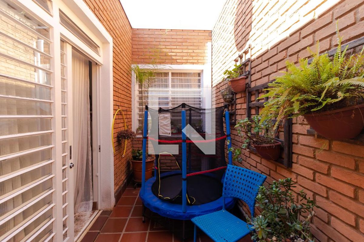 Casa à Venda - Taquaral, 3 Quartos,  350 m2 em , Campinas - sp | SoloBR