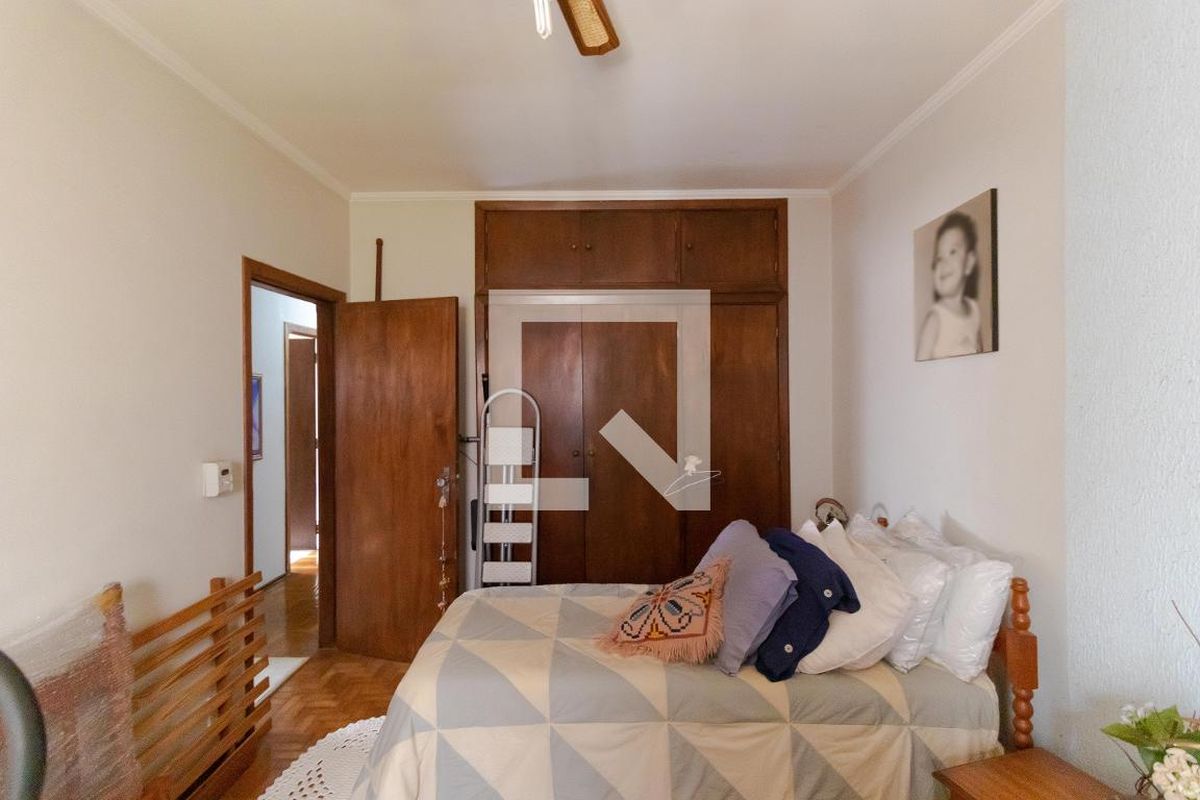 Casa à Venda - Taquaral, 3 Quartos,  350 m2 em , Campinas - sp | SoloBR