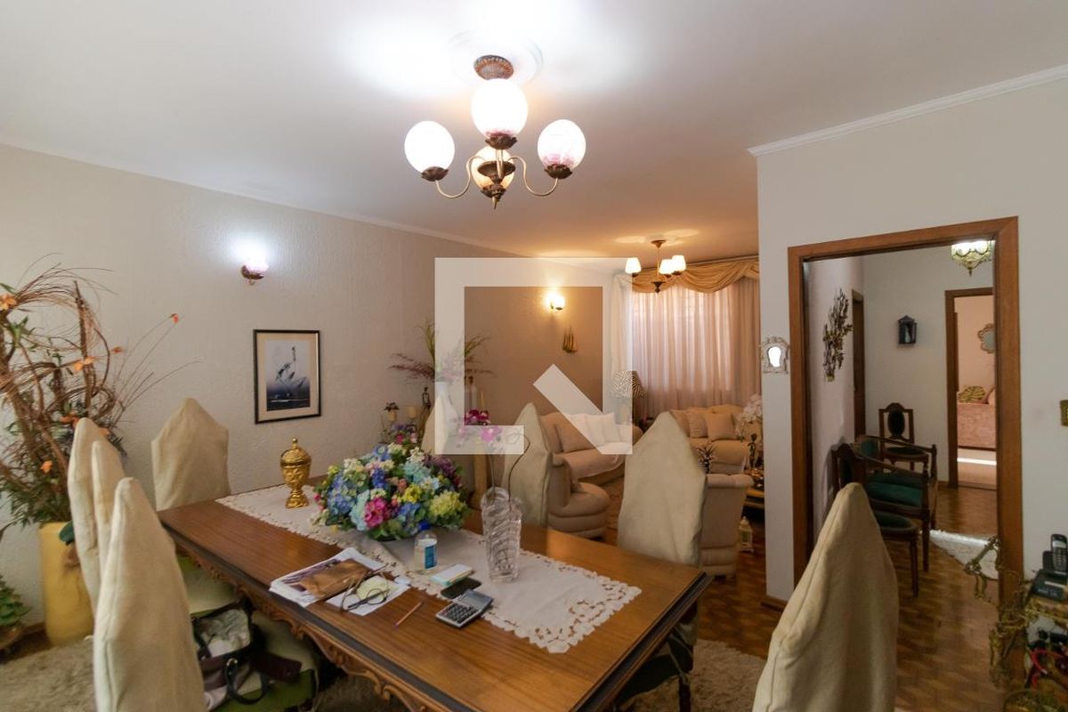 Casa à Venda - Taquaral, 3 Quartos,  350 m2 em , Campinas - sp | SoloBR