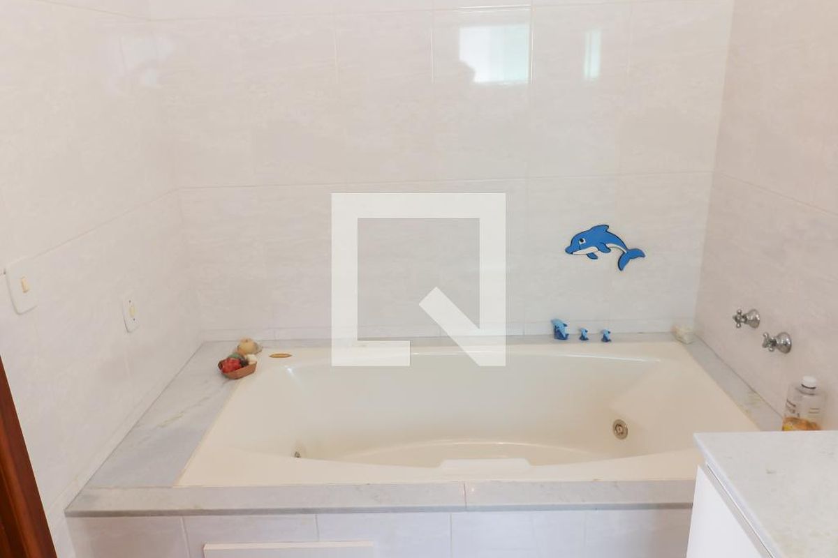 Casa, 3 quartos, 195 m² - Foto 64