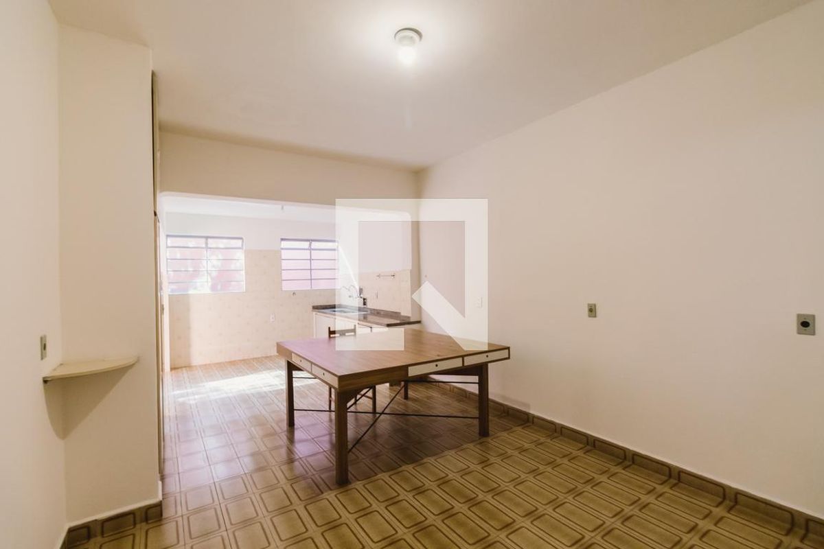 Casa, 3 quartos, 270 m² - Foto 46