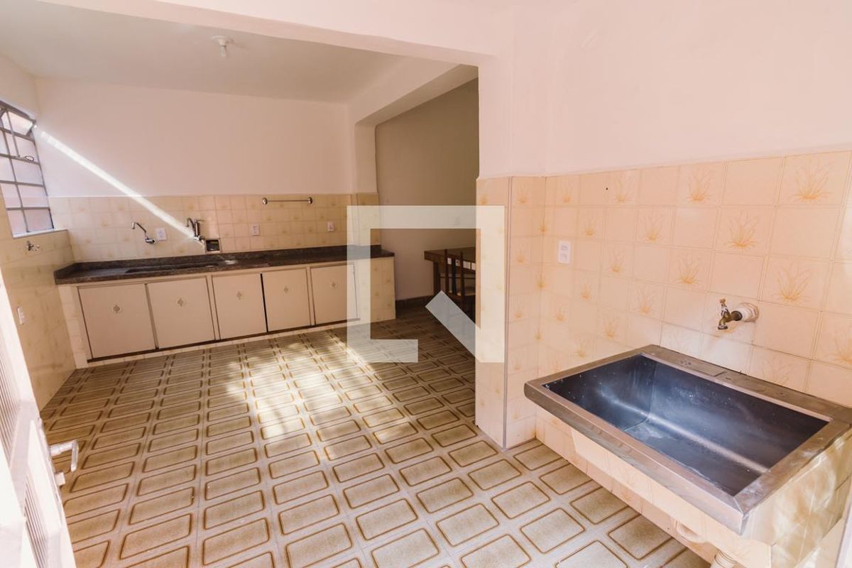 Casa, 3 quartos, 270 m² - Foto 54