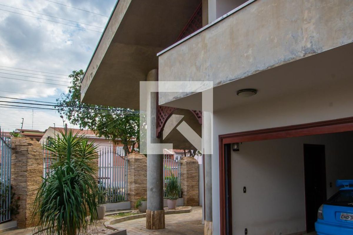 Casa à Venda - Jardim Chapadão, 4 Quartos,  400 m2 em , Campinas - sp | SoloBR
