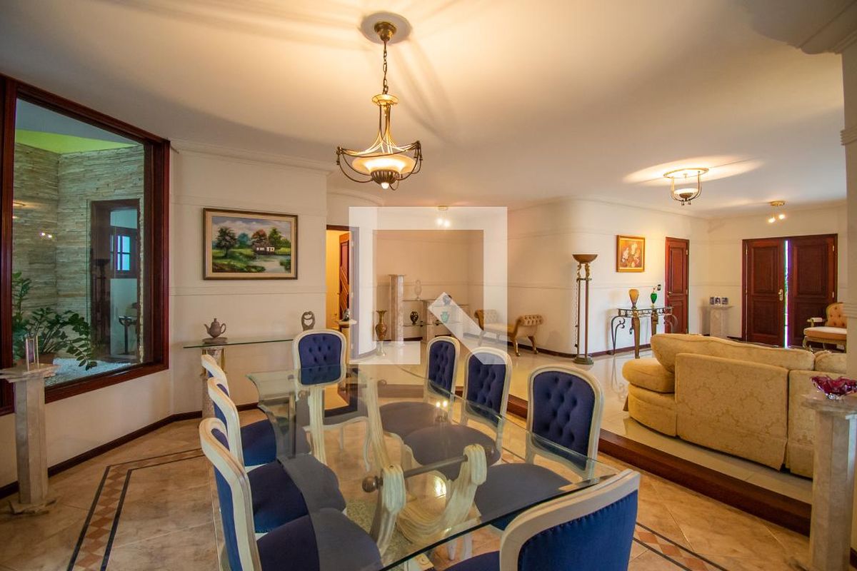 Casa à Venda - Jardim Chapadão, 4 Quartos,  400 m2 em , Campinas - sp | SoloBR