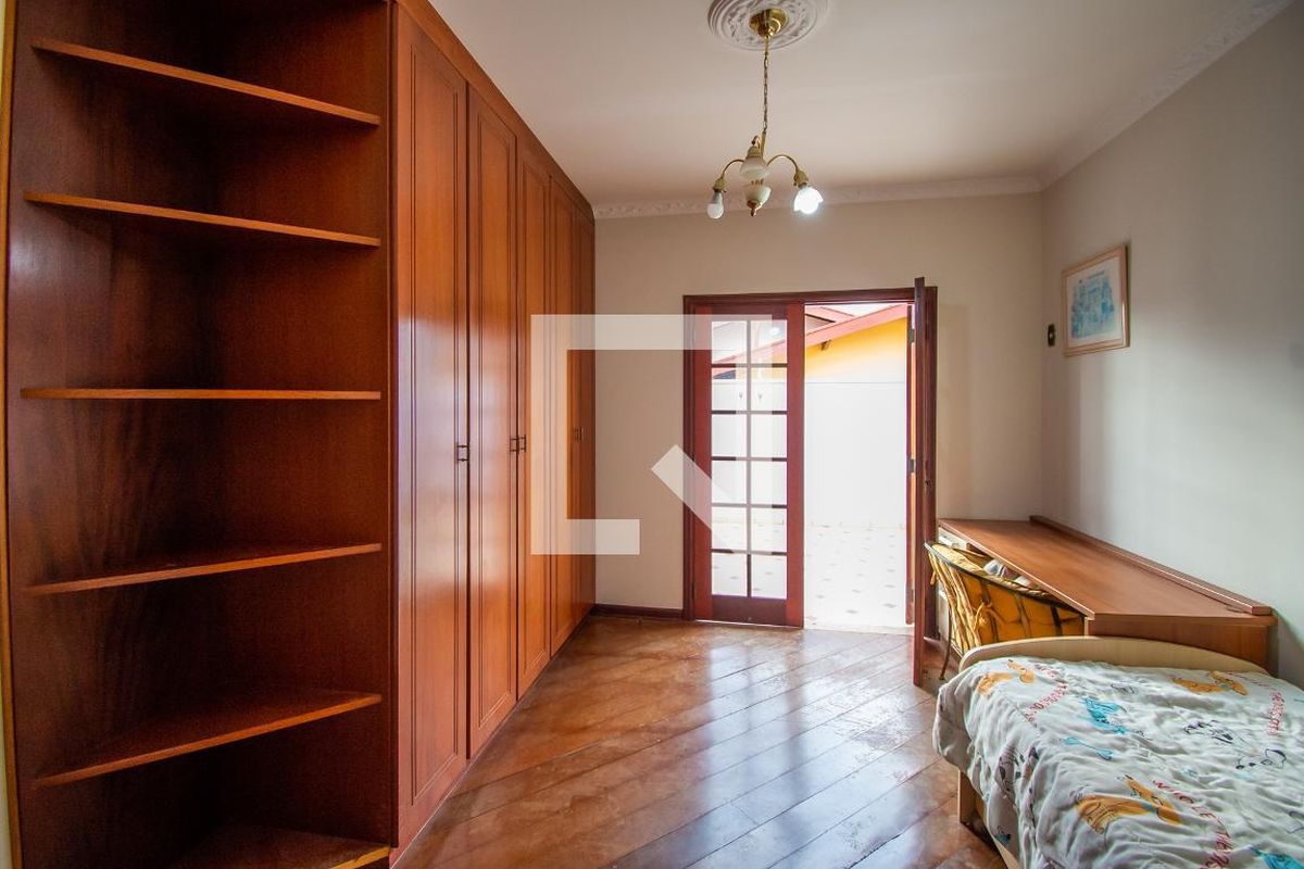Casa à Venda - Jardim Chapadão, 4 Quartos,  400 m2 em , Campinas - sp | SoloBR