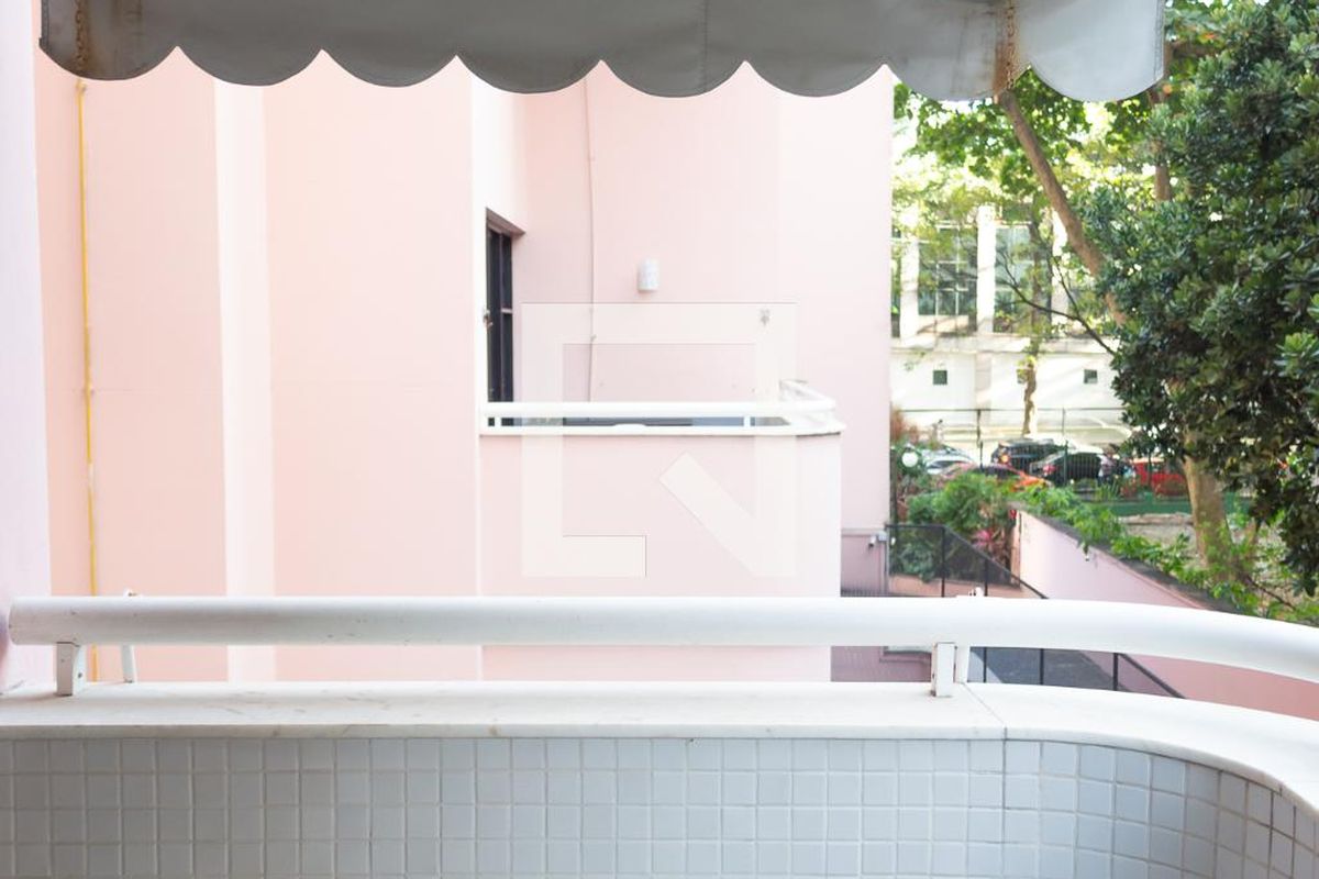 Apartamento, 2 quartos, 74 m² - Foto 13