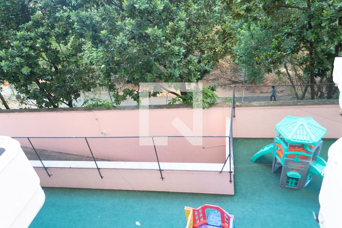 Apartamento, 2 quartos, 74 m² - Foto 32