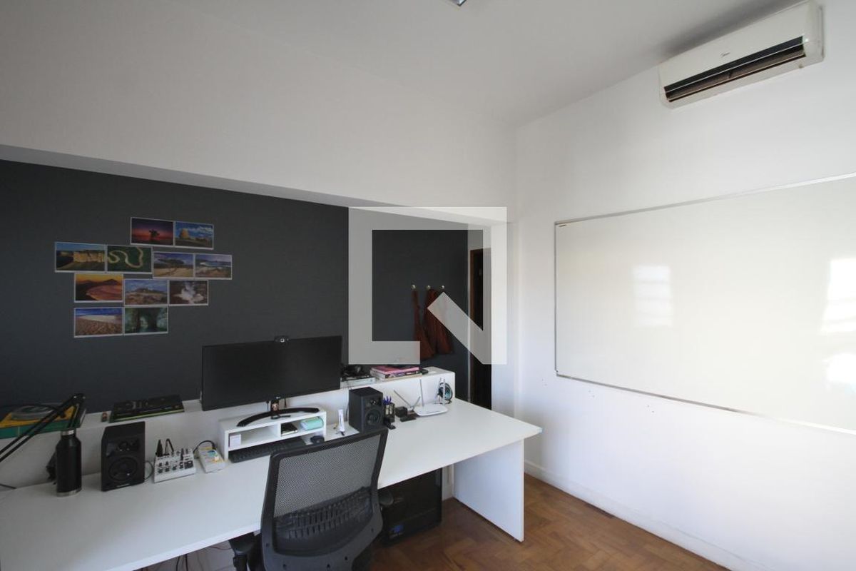 Casa, 4 quartos, 220 m² - Foto 28