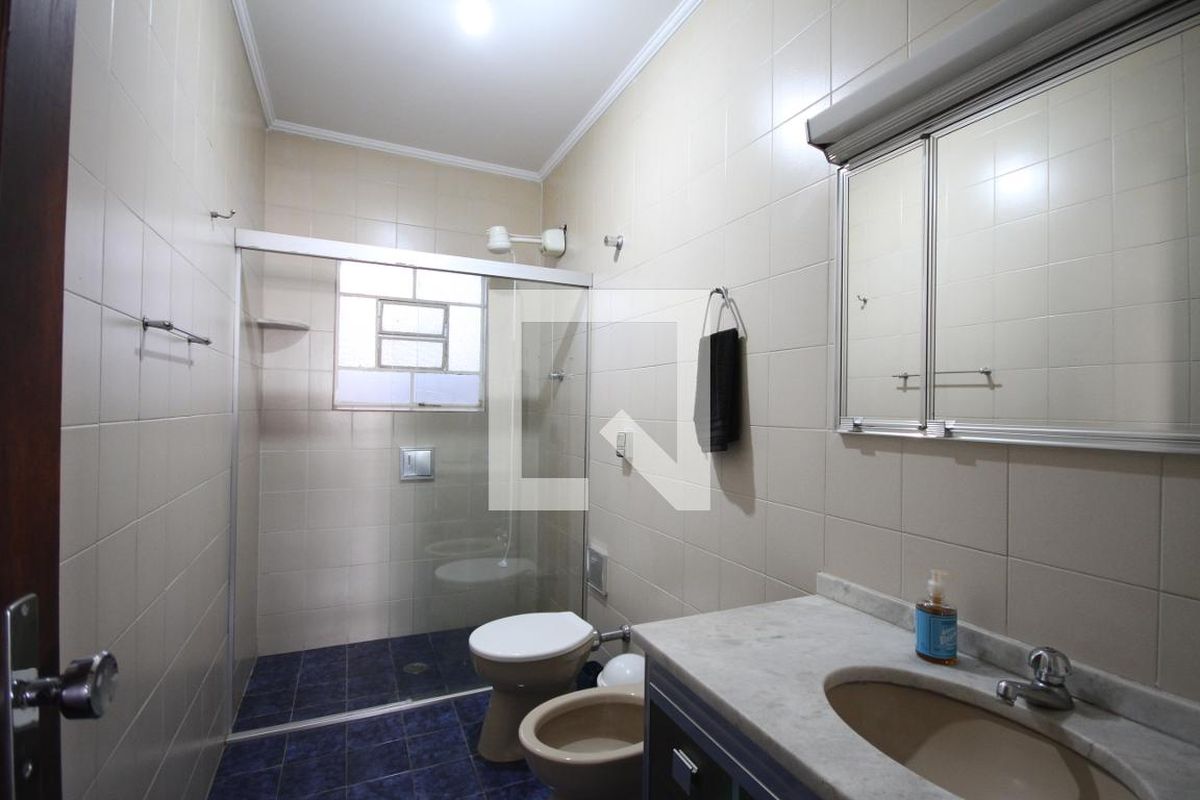 Casa, 4 quartos, 220 m² - Foto 35