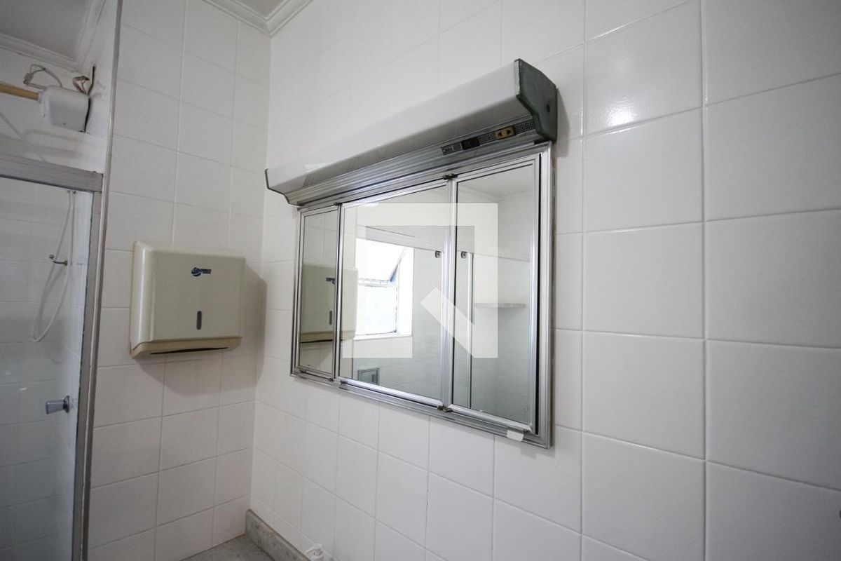 Casa, 4 quartos, 220 m² - Foto 46