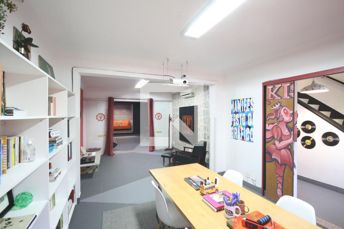 Casa, 4 quartos, 220 m² - Foto 3
