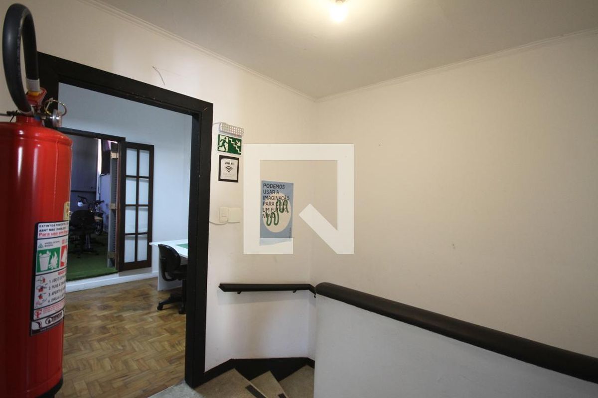 Casa, 4 quartos, 220 m² - Foto 43