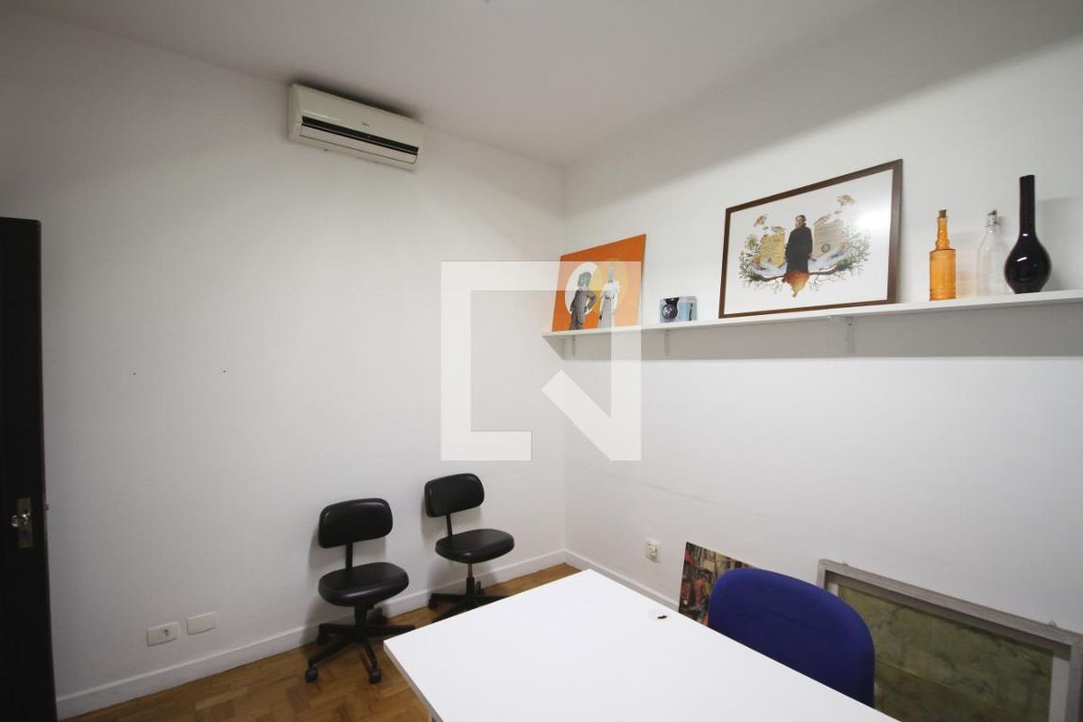 Casa, 4 quartos, 220 m² - Foto 17