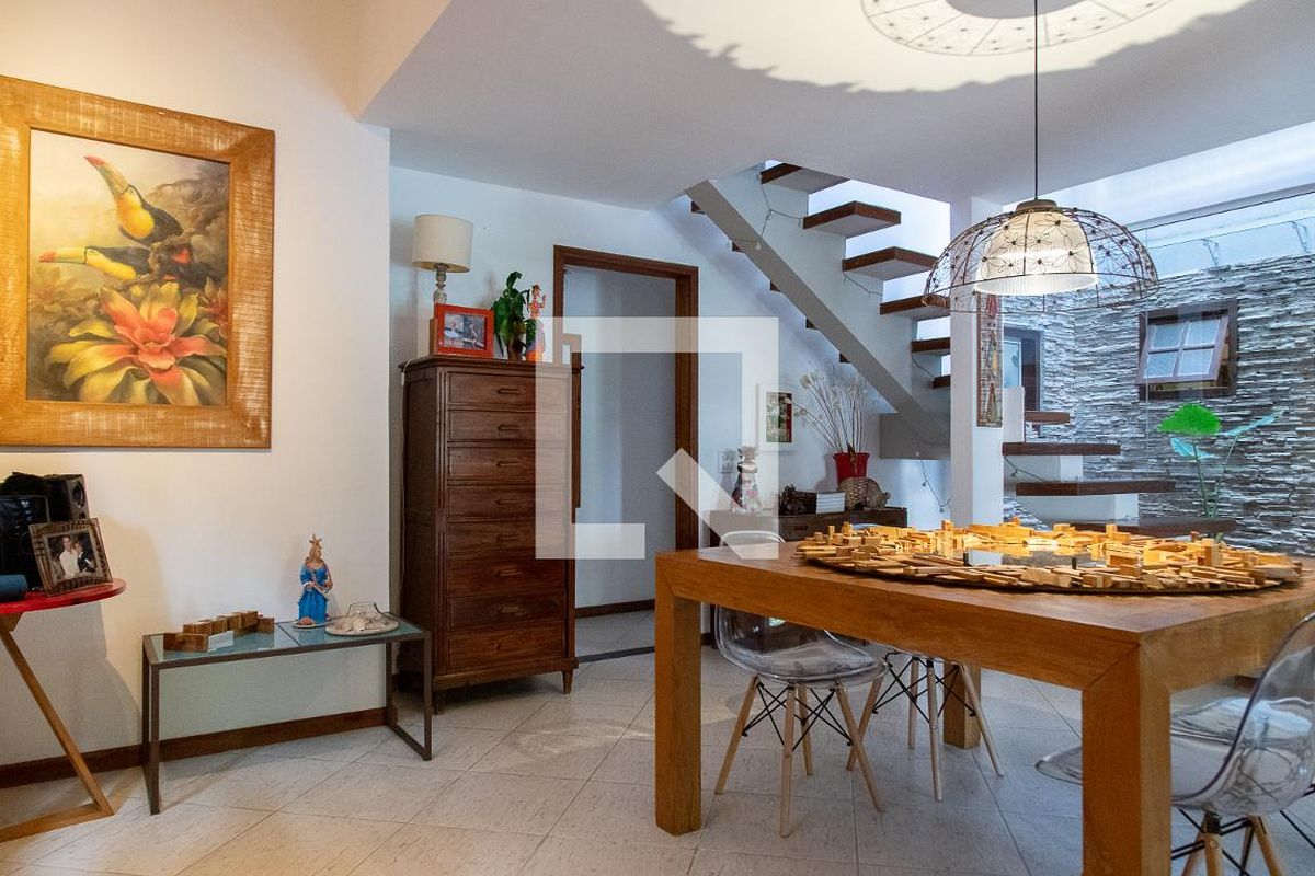 Casa, 3 quartos, 300 m² - Foto 4