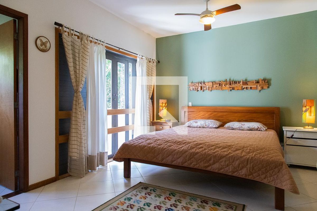 Casa, 3 quartos, 300 m² - Foto 70