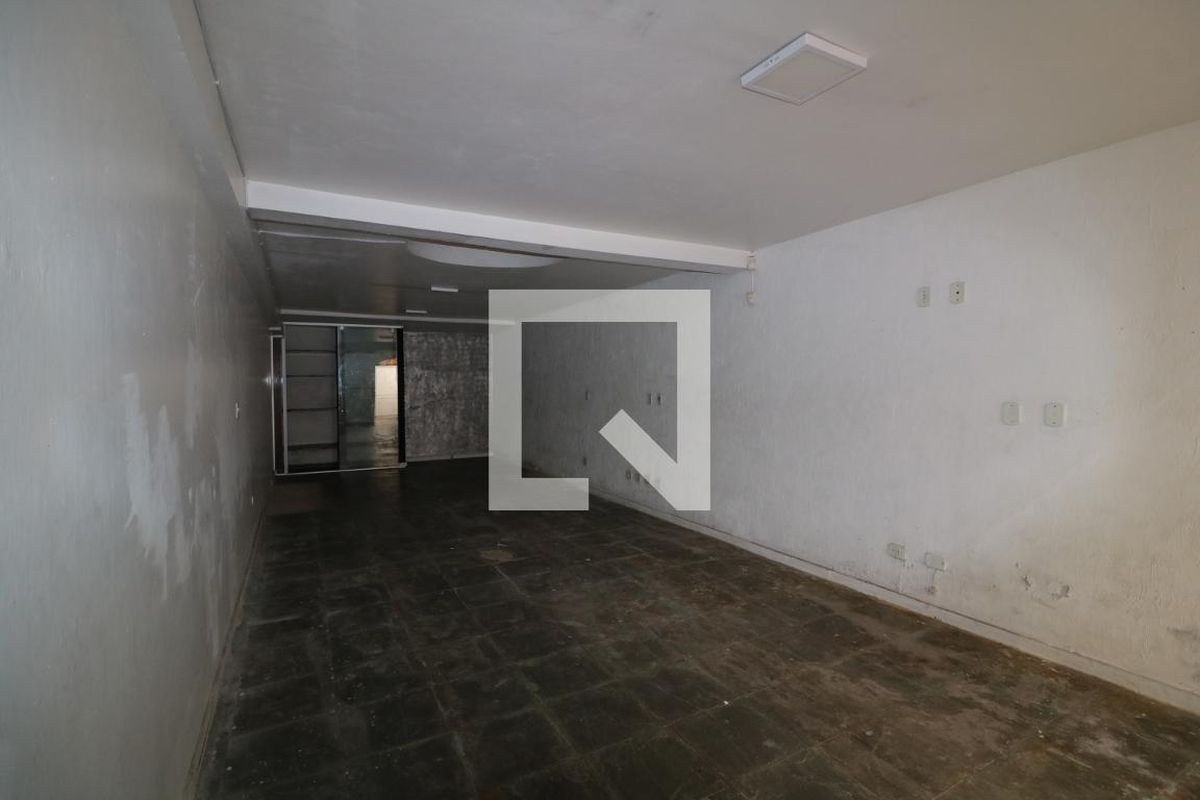 Casa, 2 quartos, 200 m² - Foto 79