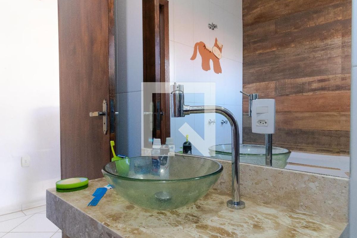 Casa à Venda - Parque Prado, 5 Quartos,  202 m2 em , Campinas - sp | SoloBR
