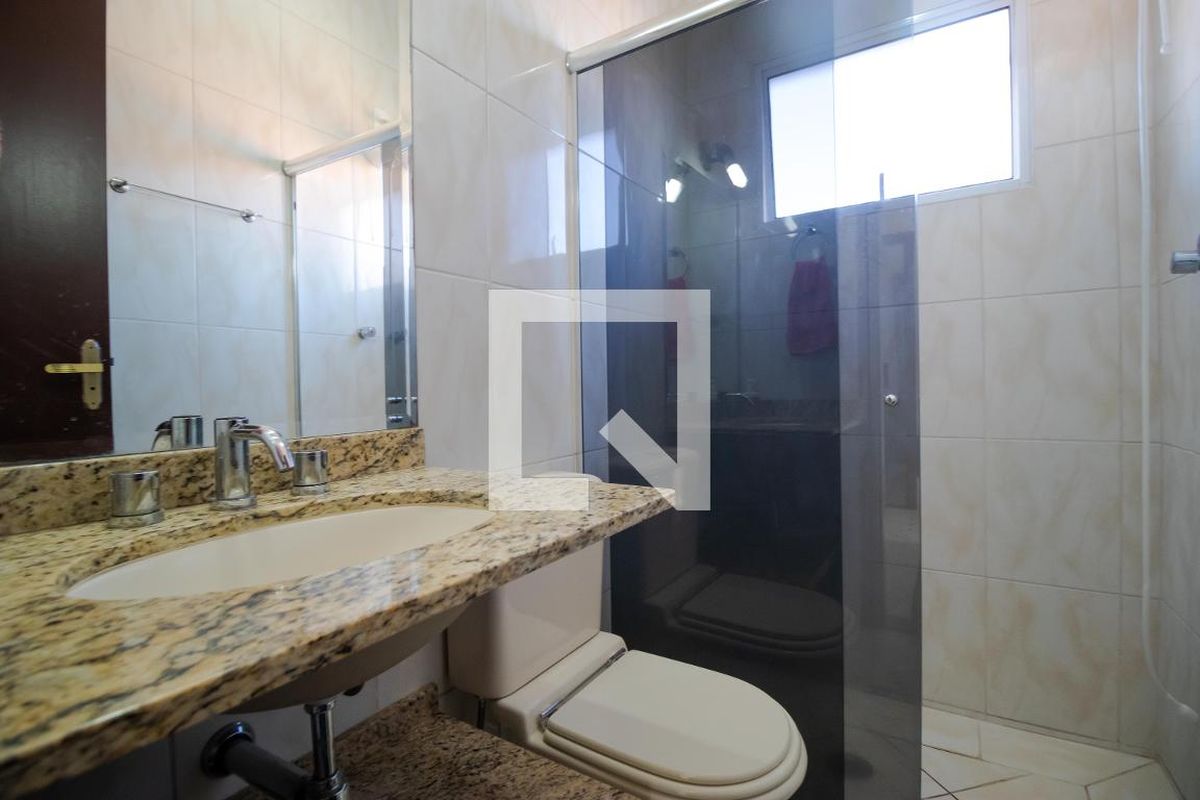 Casa à Venda - Parque Prado, 5 Quartos,  202 m2 em , Campinas - sp | SoloBR