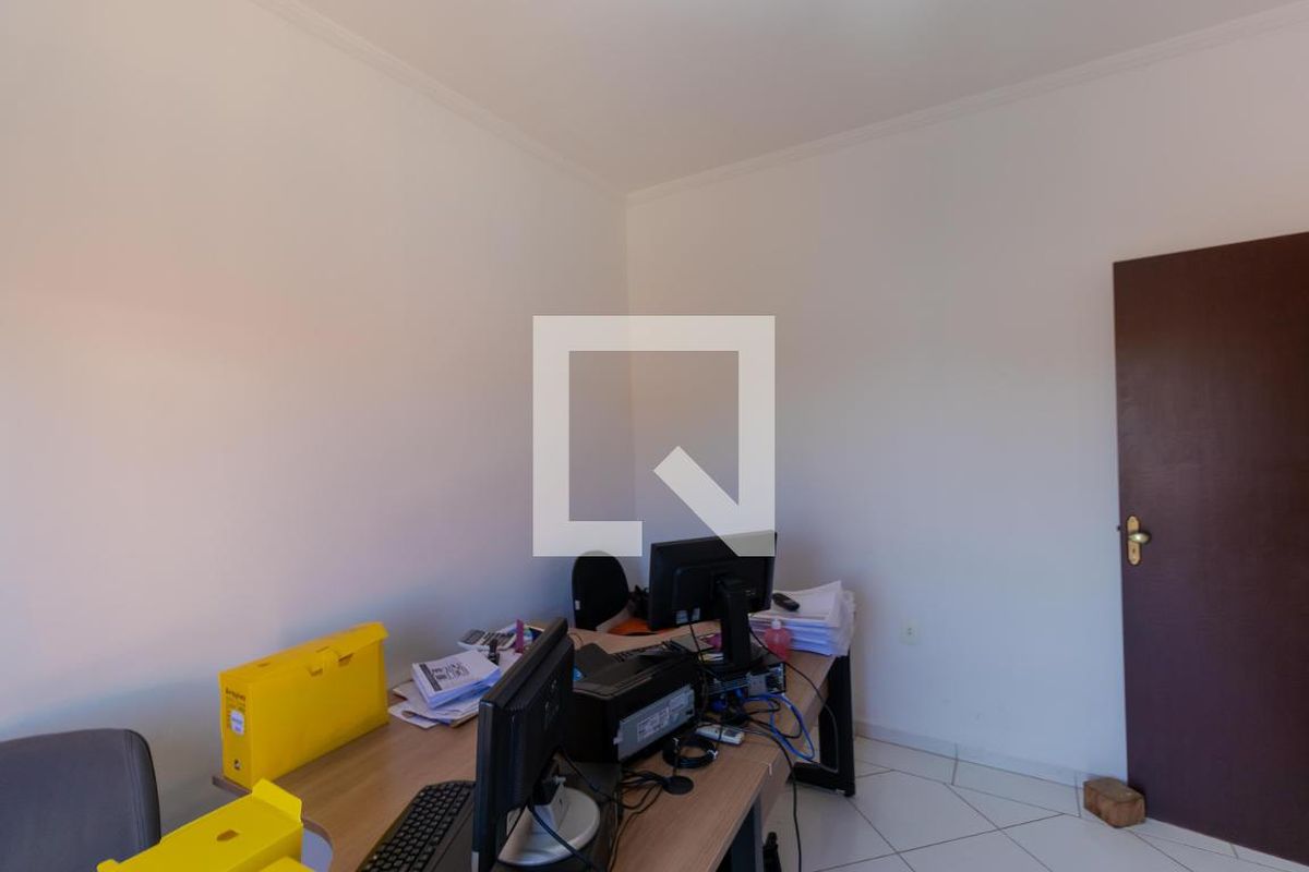 Casa à Venda - Parque Prado, 5 Quartos,  202 m2 em , Campinas - sp | SoloBR