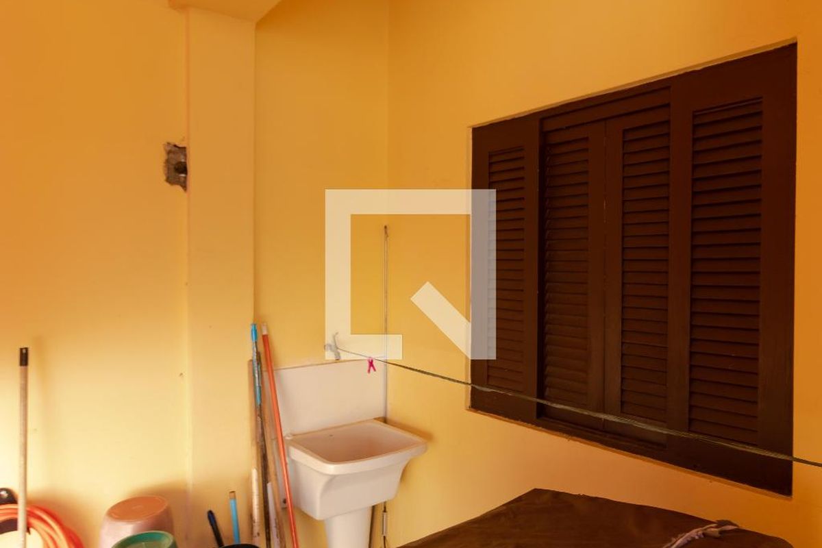 Casa à Venda - Parque Prado, 5 Quartos,  202 m2 em , Campinas - sp | SoloBR