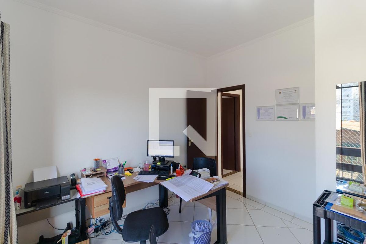 Casa à Venda - Parque Prado, 5 Quartos,  202 m2 em , Campinas - sp | SoloBR