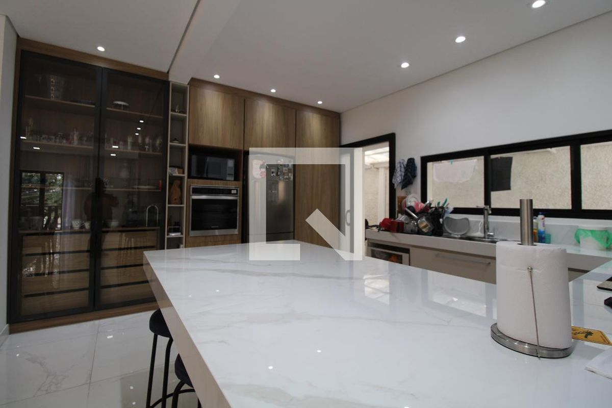 Casa à Venda - Jardim Chapadão, 3 Quartos,  320 m2 em , Campinas - sp | SoloBR