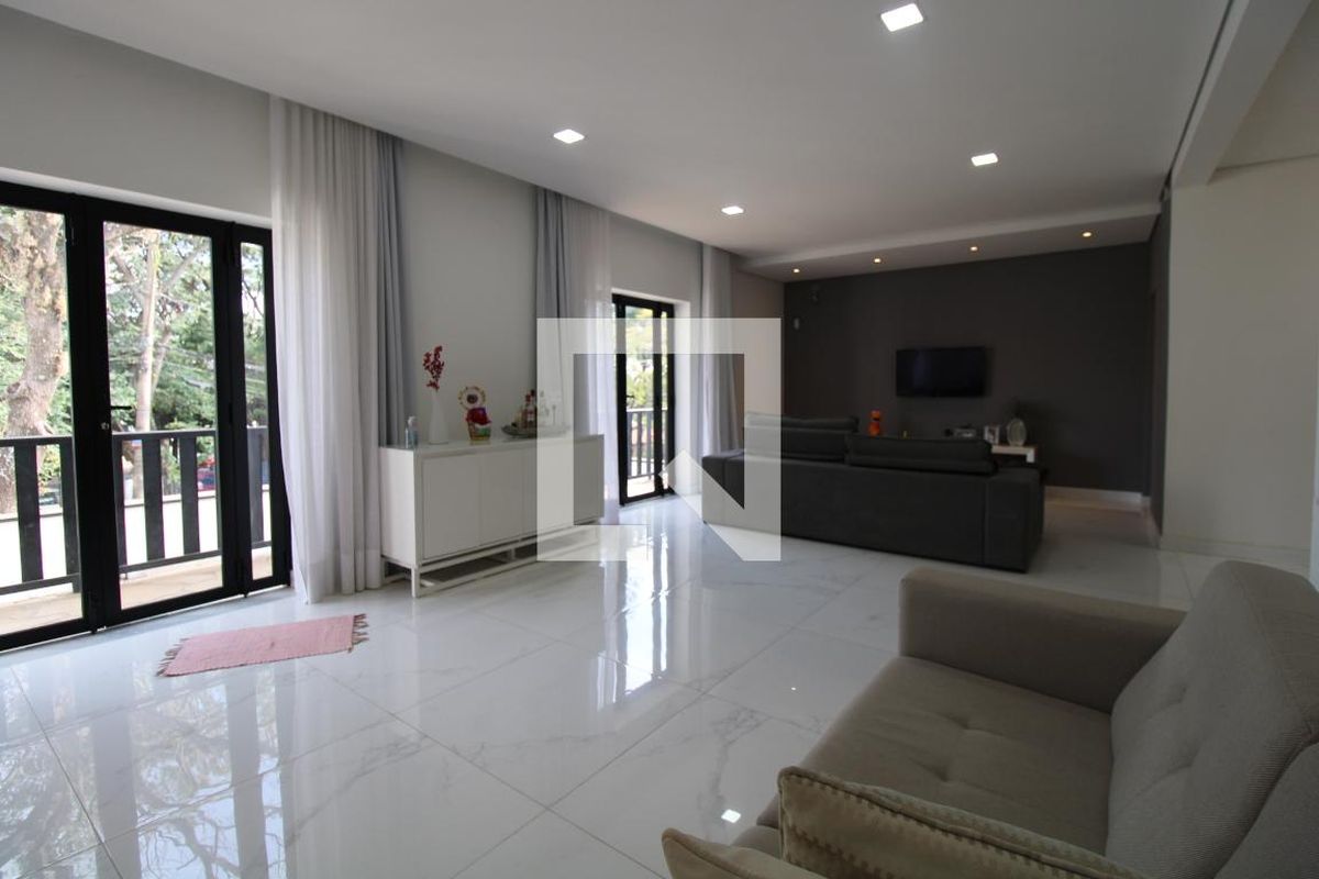 Casa à Venda - Jardim Chapadão, 3 Quartos,  320 m2 em , Campinas - sp | SoloBR