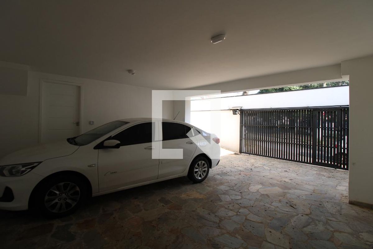 Casa à Venda - Jardim Chapadão, 3 Quartos,  320 m2 em , Campinas - sp | SoloBR