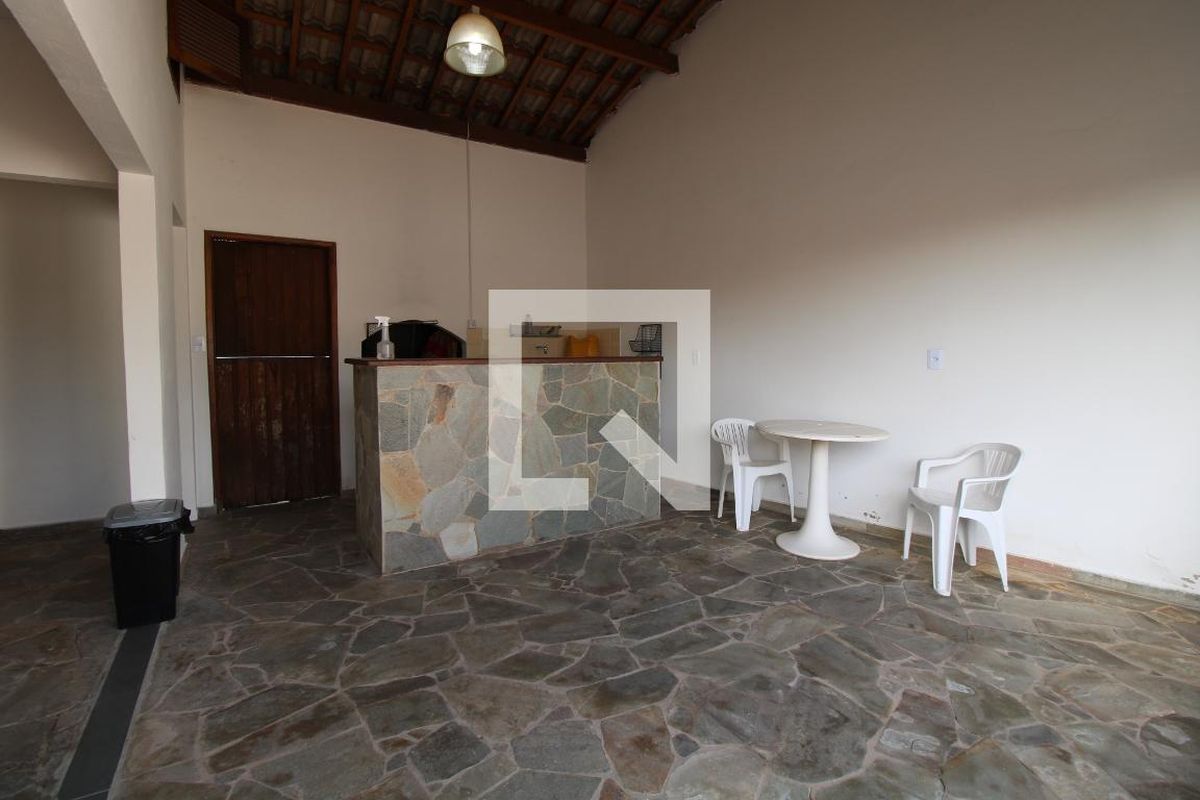 Casa à Venda - Jardim Chapadão, 3 Quartos,  320 m2 em , Campinas - sp | SoloBR