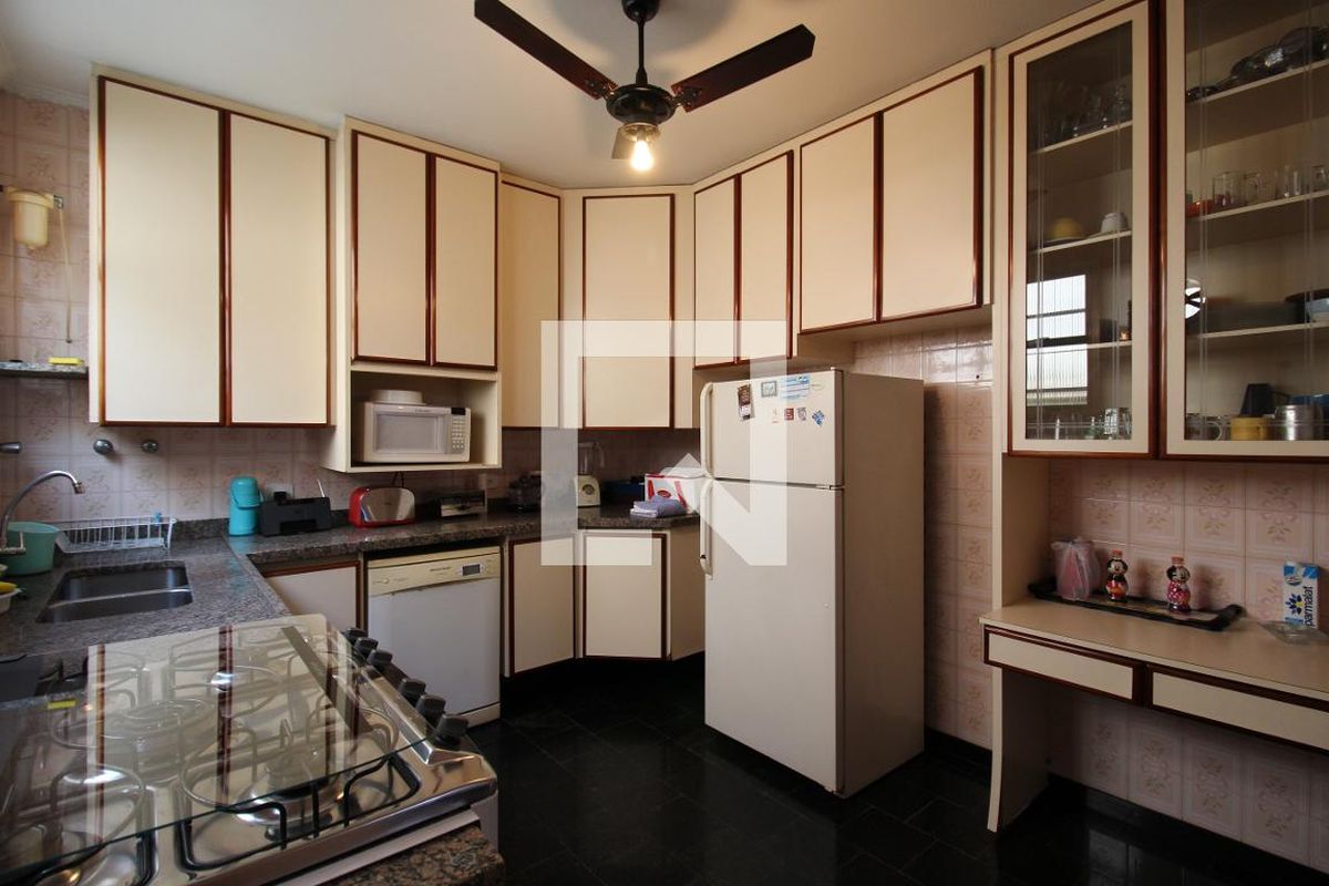 Casa, 4 quartos, 367 m² - Foto 57