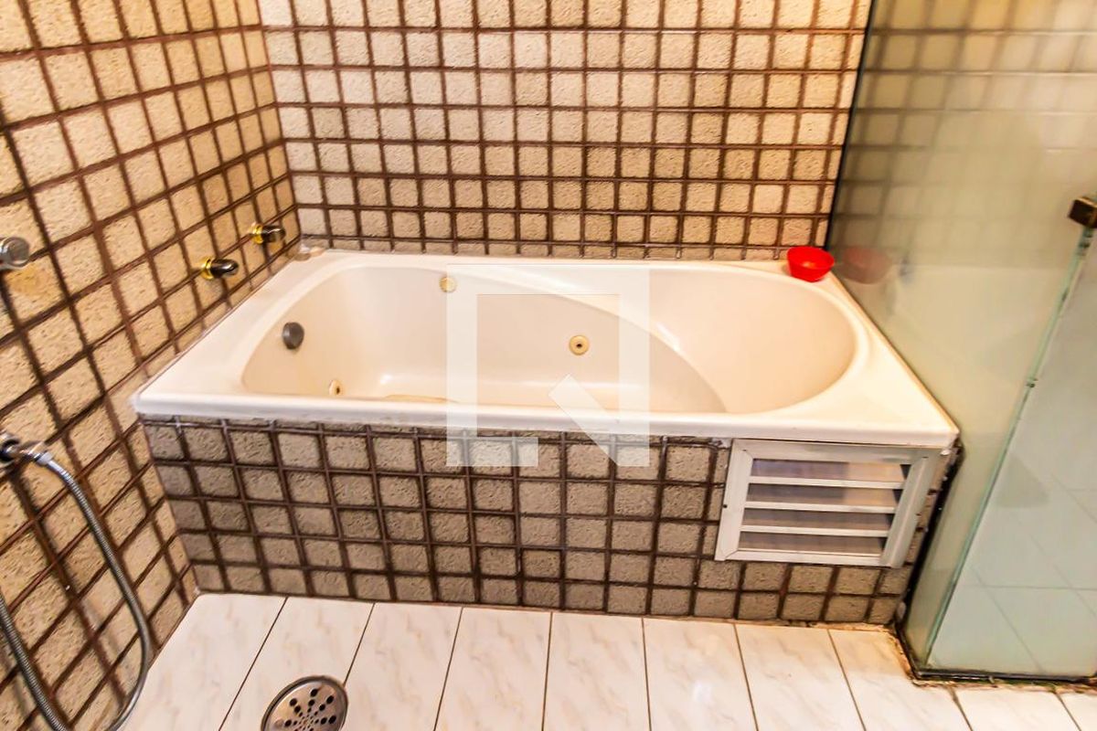 Apartamento, 3 quartos, 260 m² - Foto 46