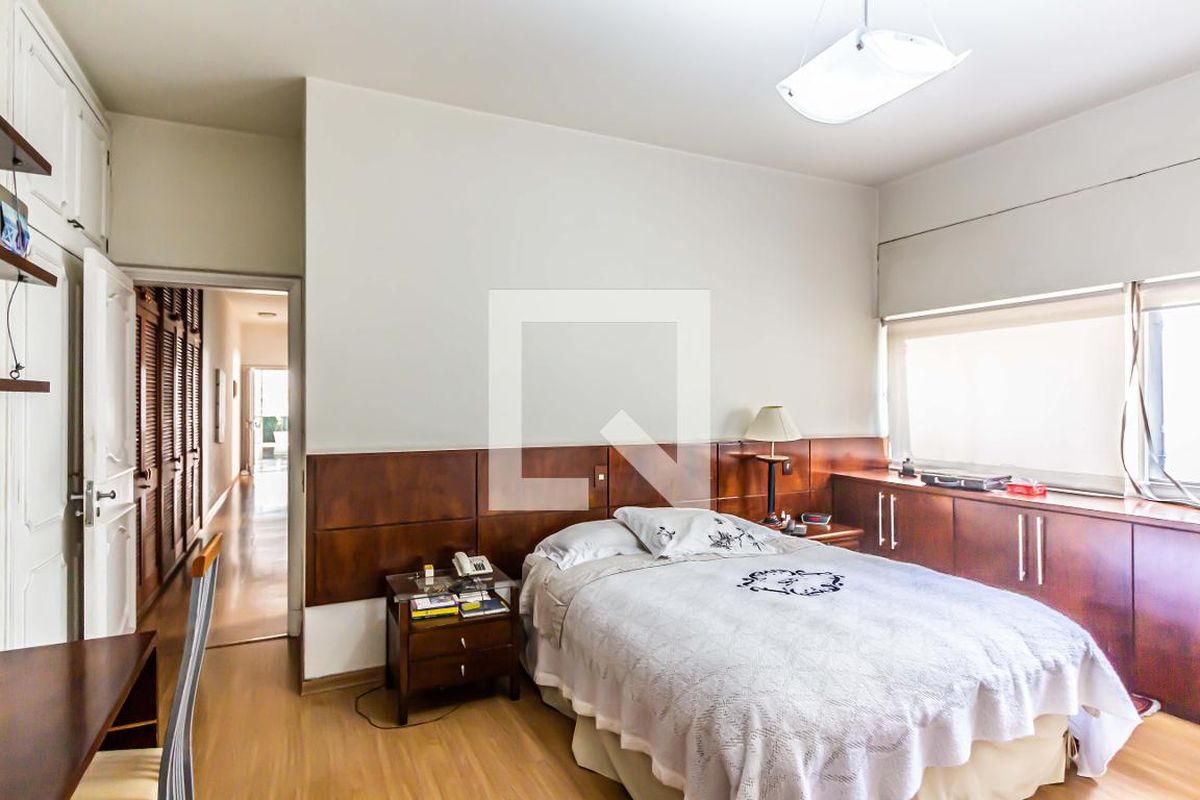 Apartamento, 3 quartos, 260 m² - Foto 42