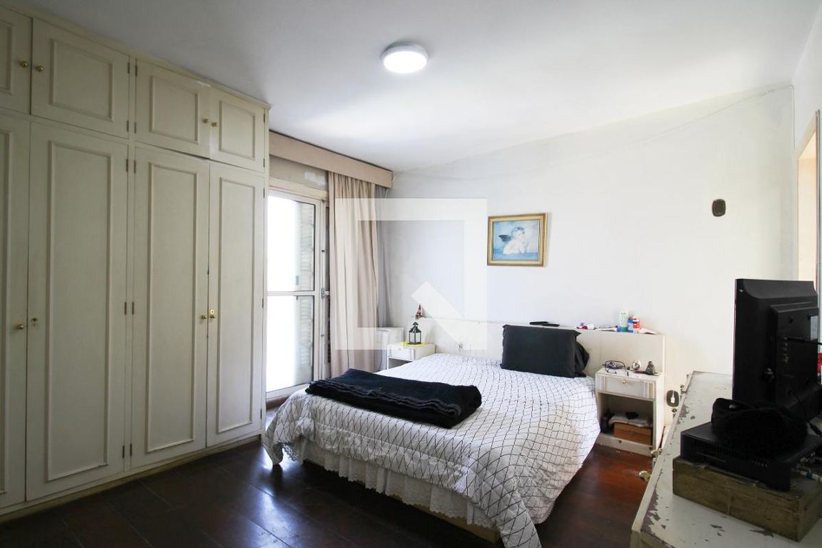 Casa, 3 quartos, 300 m² - Foto 33