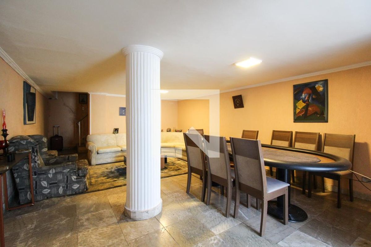 Casa, 3 quartos, 300 m² - Foto 15