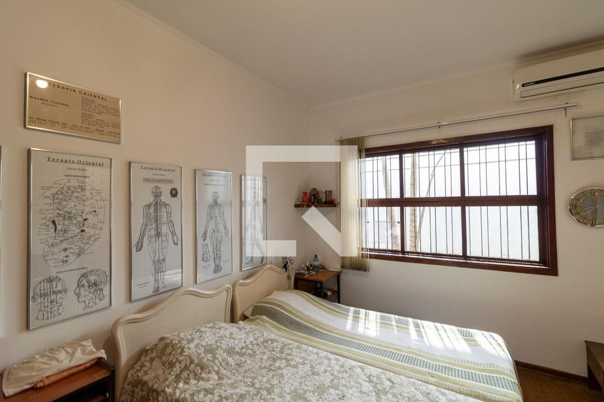 Casa, 3 quartos, 223 m² - Foto 30