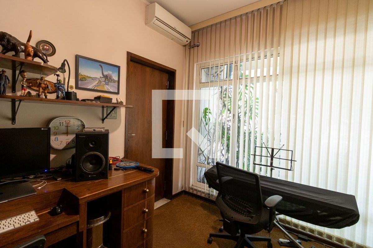Casa, 3 quartos, 223 m² - Foto 22