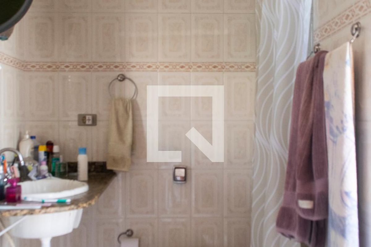 Casa, 3 quartos, 250 m² - Foto 38