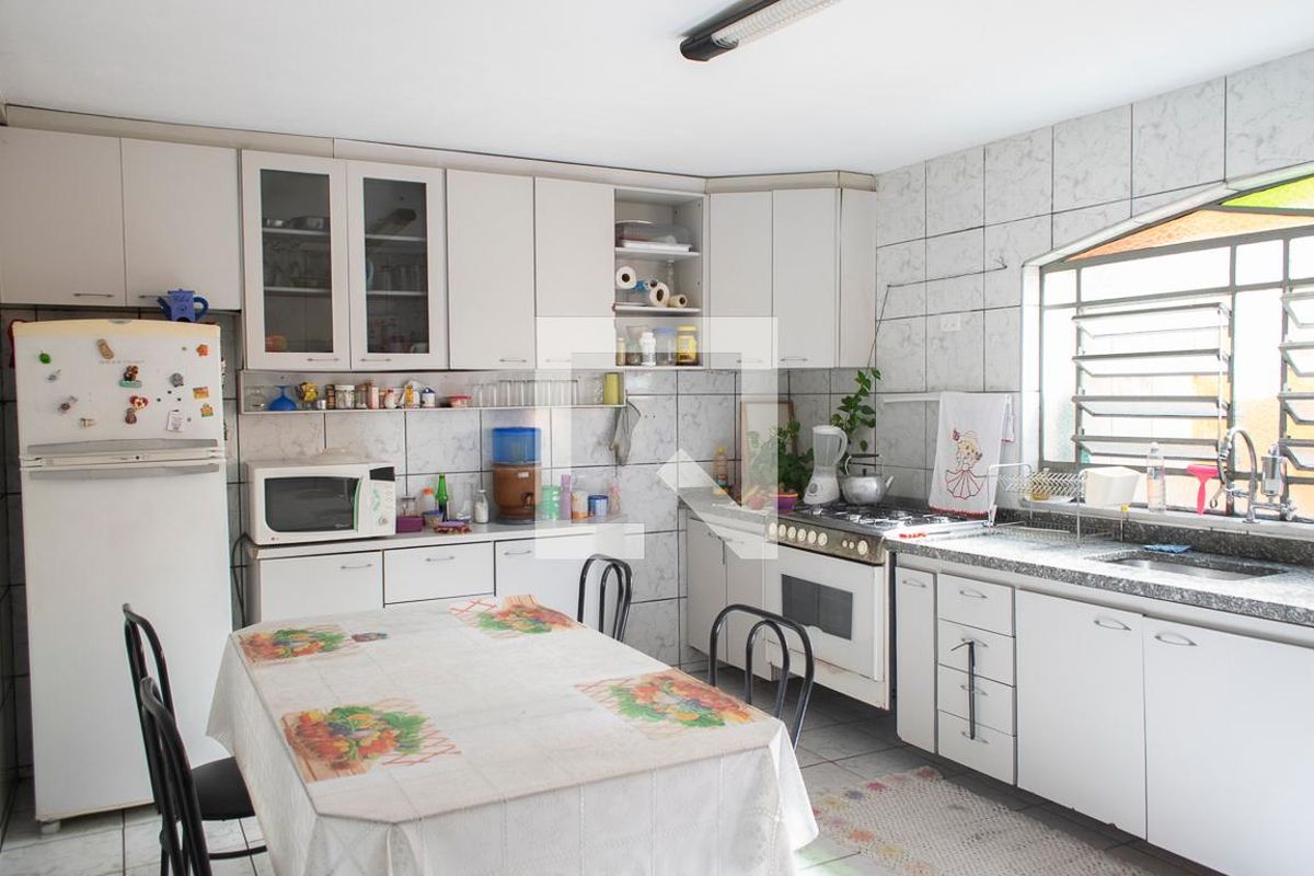 Casa, 3 quartos, 250 m² - Foto 82