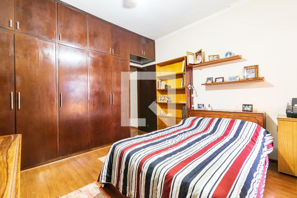 Casa, 4 quartos, 200 m² - Foto 11