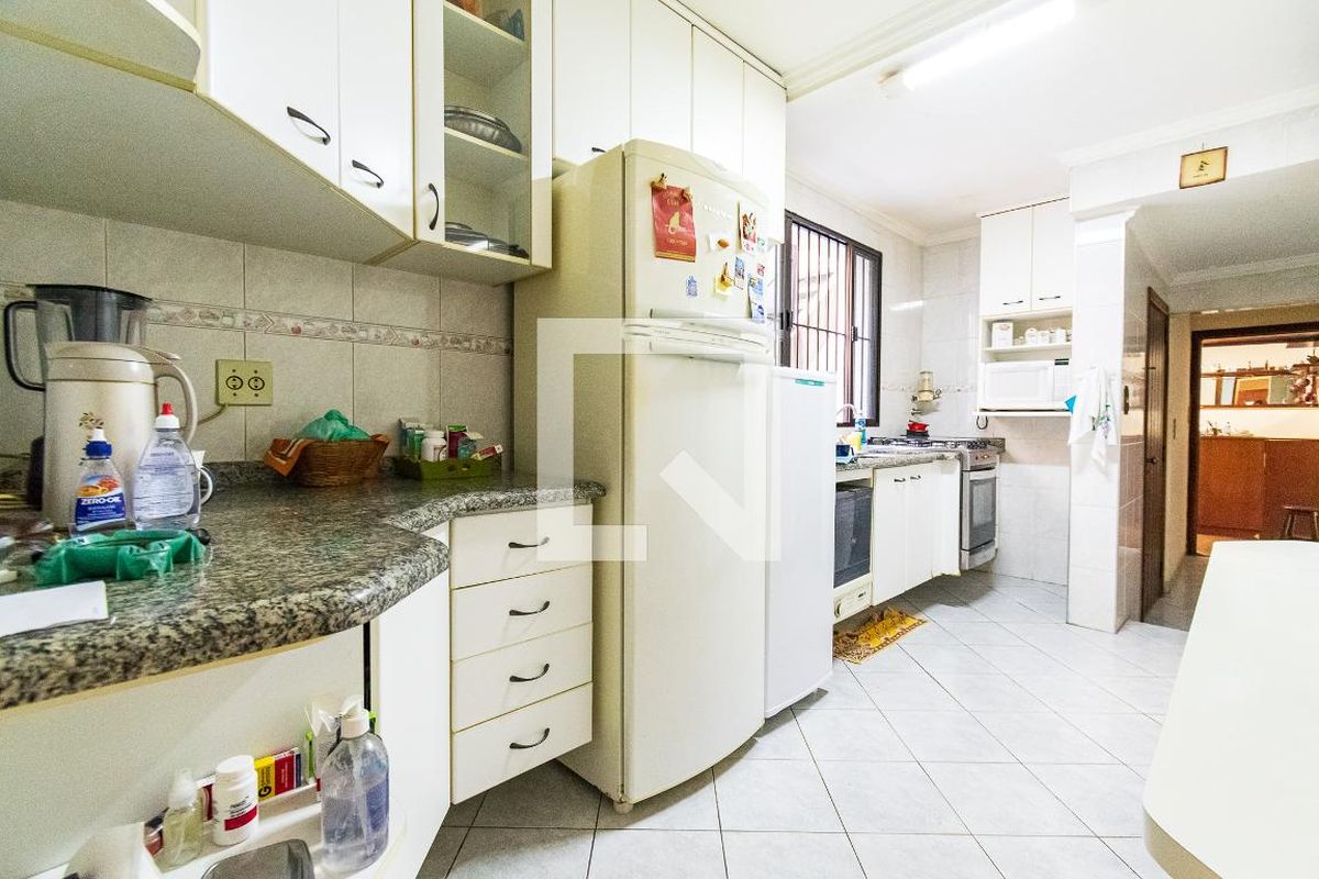 Casa, 4 quartos, 200 m² - Foto 54
