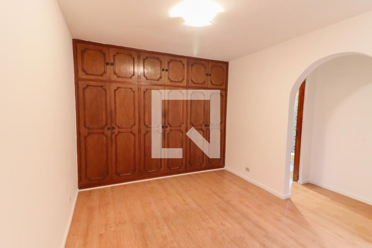 Casa, 4 quartos, 190 m² - Foto 47