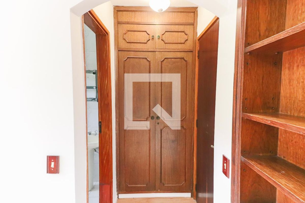Casa, 4 quartos, 190 m² - Foto 23