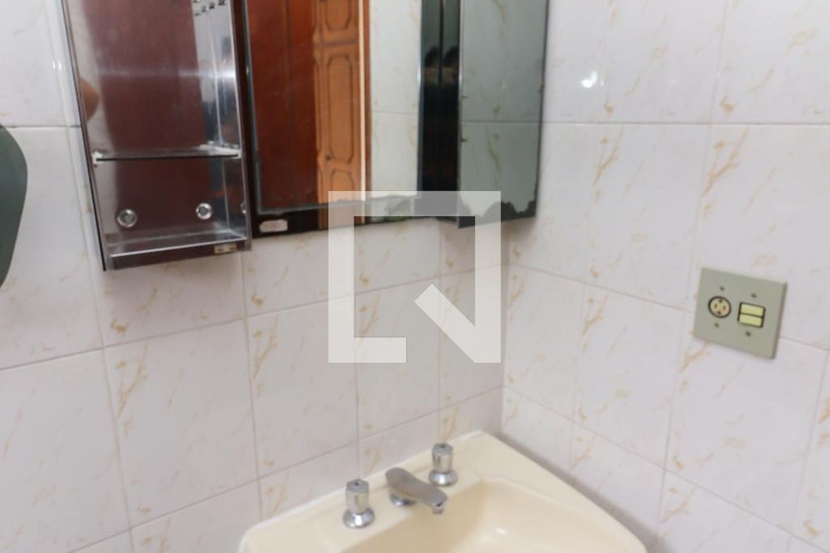 Casa, 4 quartos, 190 m² - Foto 31