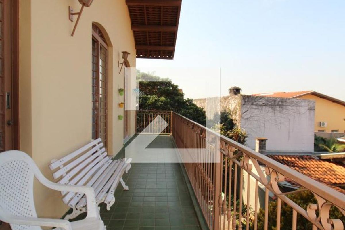 Casa à Venda - Vila Brandina, 3 Quartos,  360 m2 em , Campinas - sp | SoloBR
