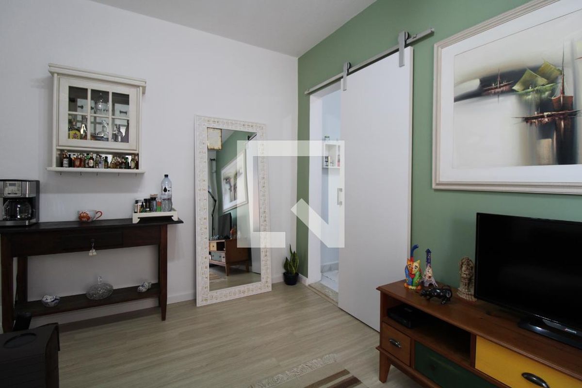 Casa à Venda - Vila Brandina, 3 Quartos,  360 m2 em , Campinas - sp | SoloBR